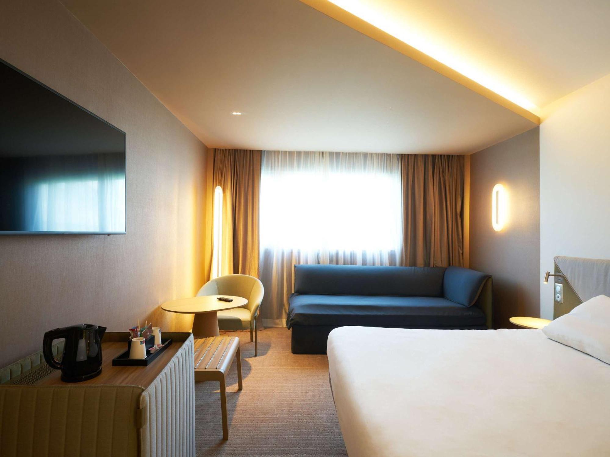 Novotel Reims Tinqueux Ngoại thất bức ảnh